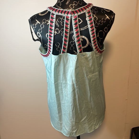 Jessica Simpson Mint Green halter type Aztec accents Size Large - Picture 4 of 6